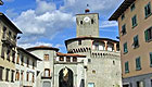 Guida di Castelnuovo di Garfagnana - Ristoranti Negozi Hotel a Castelnuovo di Garfagnana